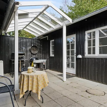 Domi - 1-3km From The Sea By Interhome Feriehus Græsted